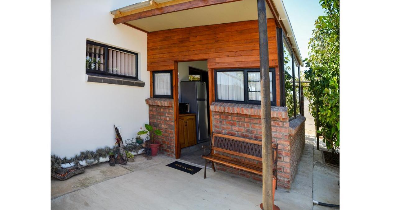 Palm Cottage - Colchester - 5Km From Elephant Park Экстерьер фото